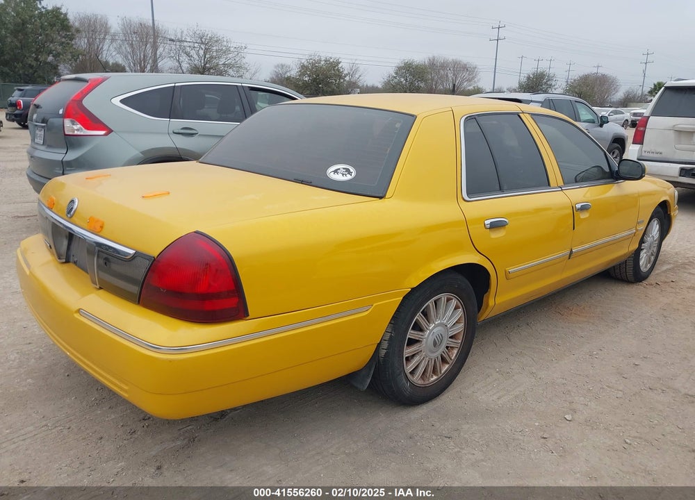 2011 MERCURY GRAND MARQUIS LS (FLEET ONLY) VIN: 2MEBM7FV9BX609700