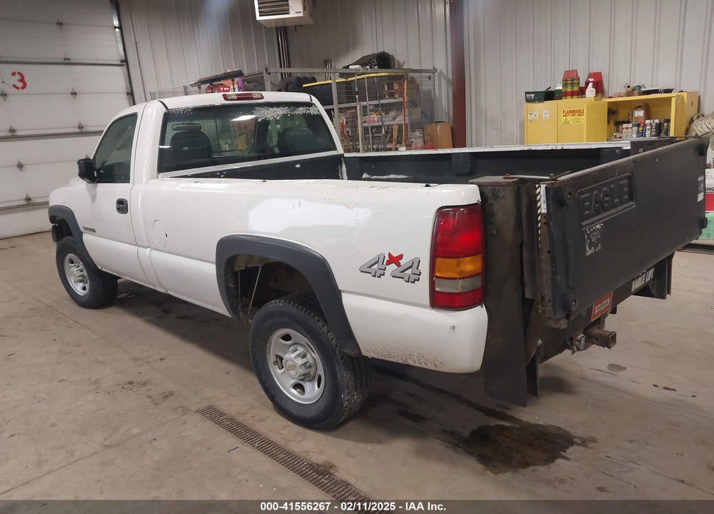 2002 CHEVROLET SILVERADO 2500HD VIN: 1GCHK24U92E275362