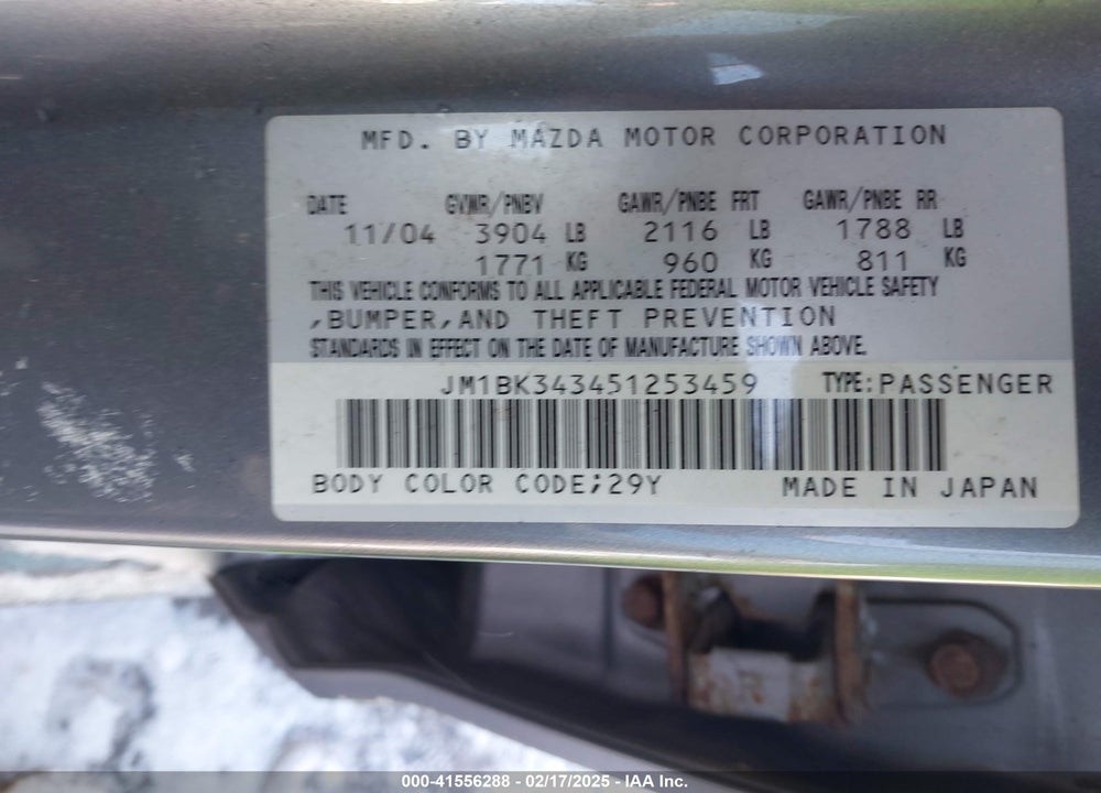 2005 MAZDA 3 S VIN: JM1BK343451253459