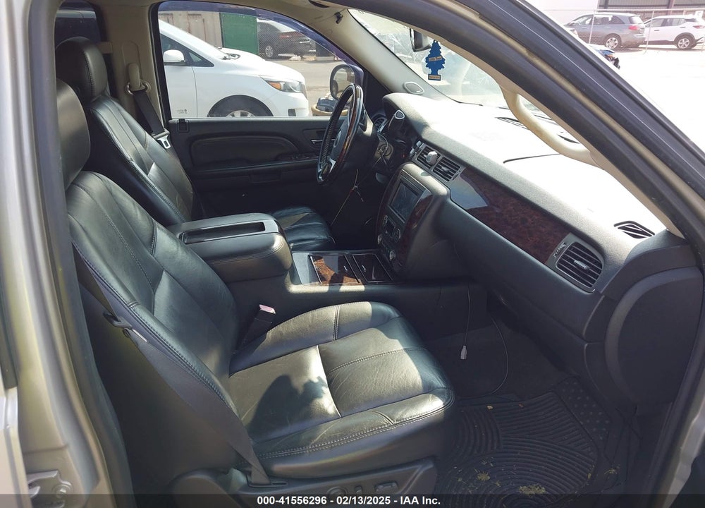 2007 GMC YUKON VIN: 1GKFK63827J389967