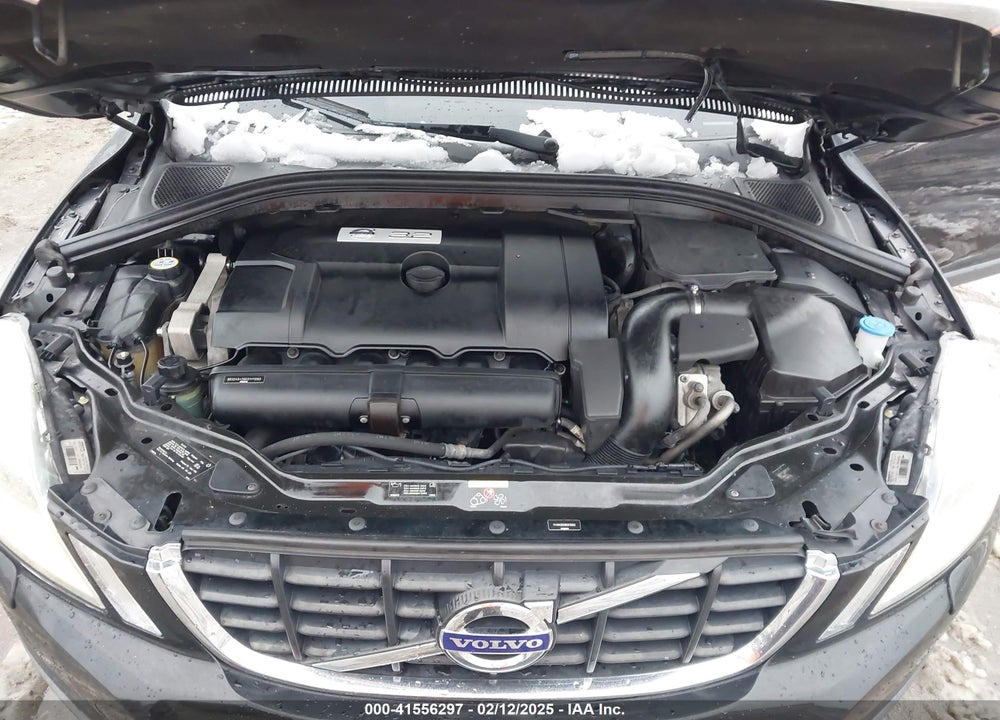2011 VOLVO XC60 3.2 VIN: YV4940DZ0B2215922
