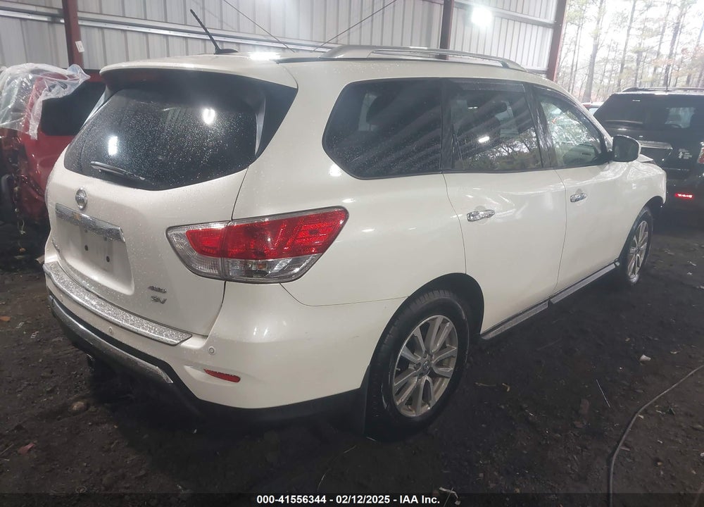 2015 NISSAN PATHFINDER SV VIN: 5N1AR2MM6FC611205
