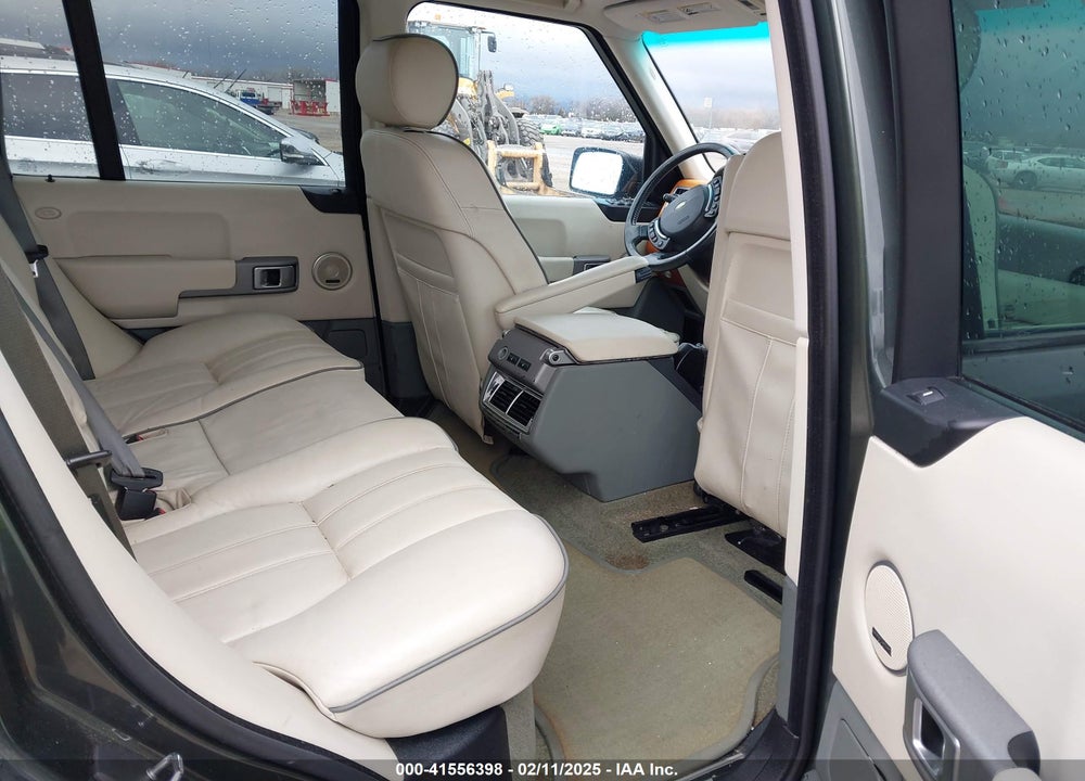 2005 LAND ROVER RANGE ROVER HSE VIN: SALME11415A186278