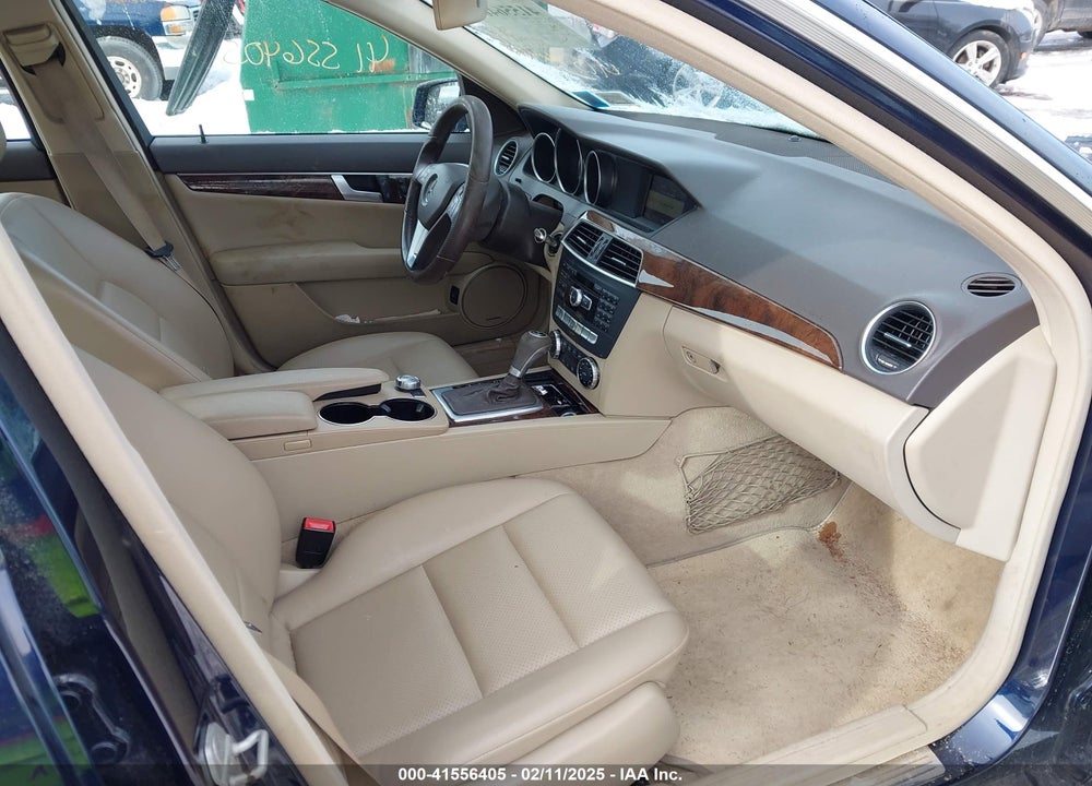 2014 MERCEDES-BENZ C 300 LUXURY 4MATIC/SPORT 4MATIC VIN: WDDGF8AB9EA935584