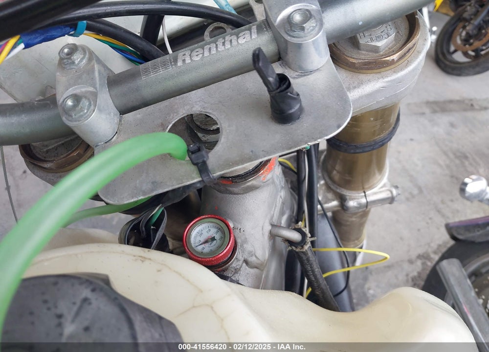 1985 HONDA XR600 VIN: JH2PE0401FK002922