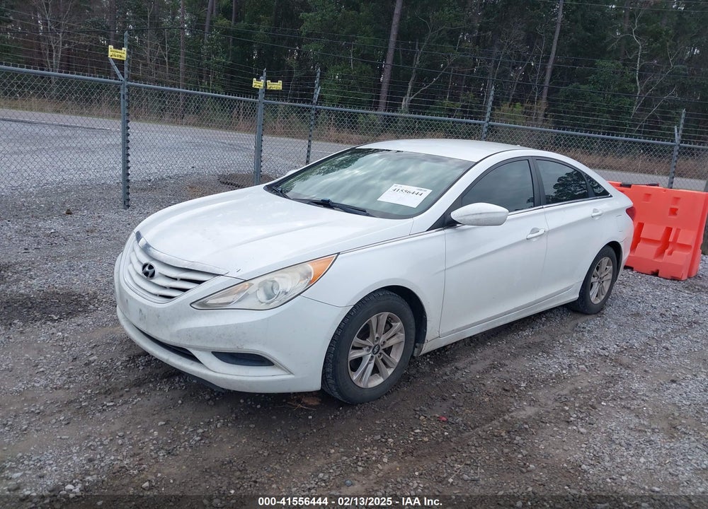 2013 HYUNDAI SONATA GLS VIN: 5NPEB4AC6DH755212