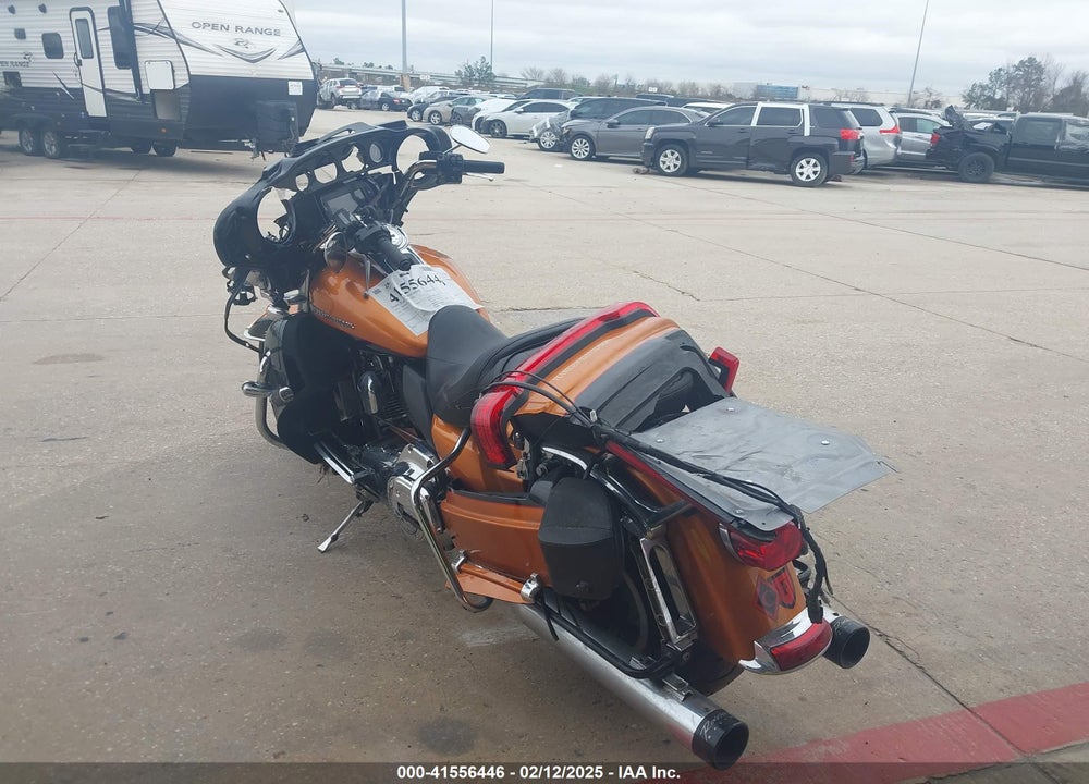 2014 HARLEY-DAVIDSON FLHTK ELECTRA GLIDE ULTRA LTD VIN: 1HD1KEL17EB615395
