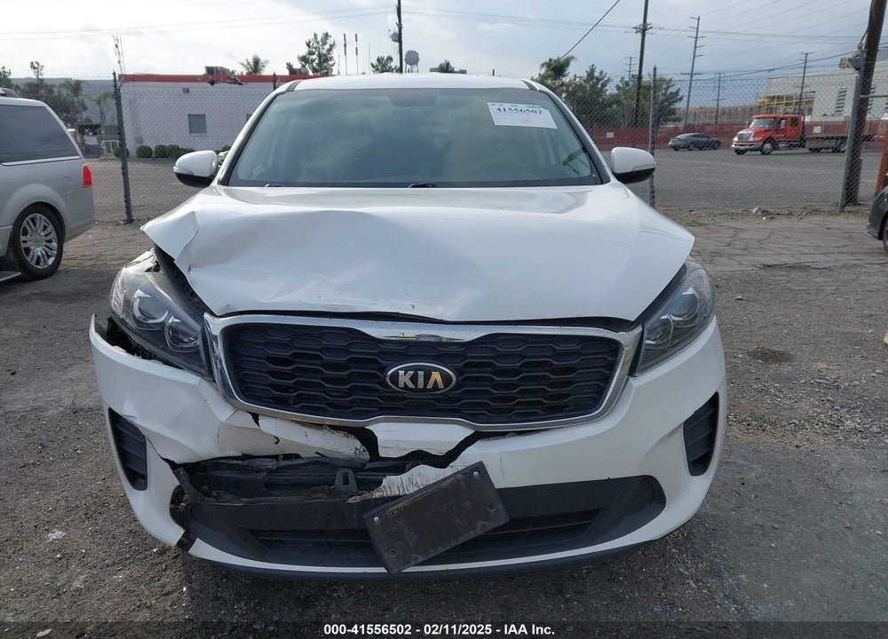2019 KIA SORENTO VIN: 5XYPGDA54KG468077