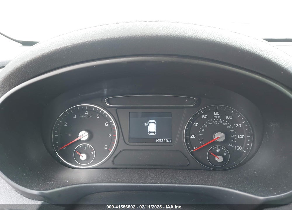 2019 KIA SORENTO VIN: 5XYPGDA54KG468077