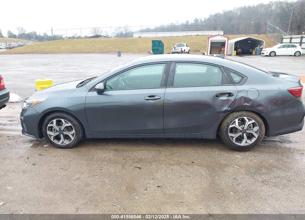 2019 KIA FORTE VIN: 3KPF24AD8KE066240