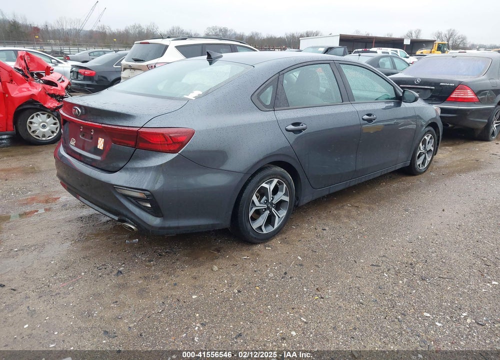 2019 KIA FORTE VIN: 3KPF24AD8KE066240