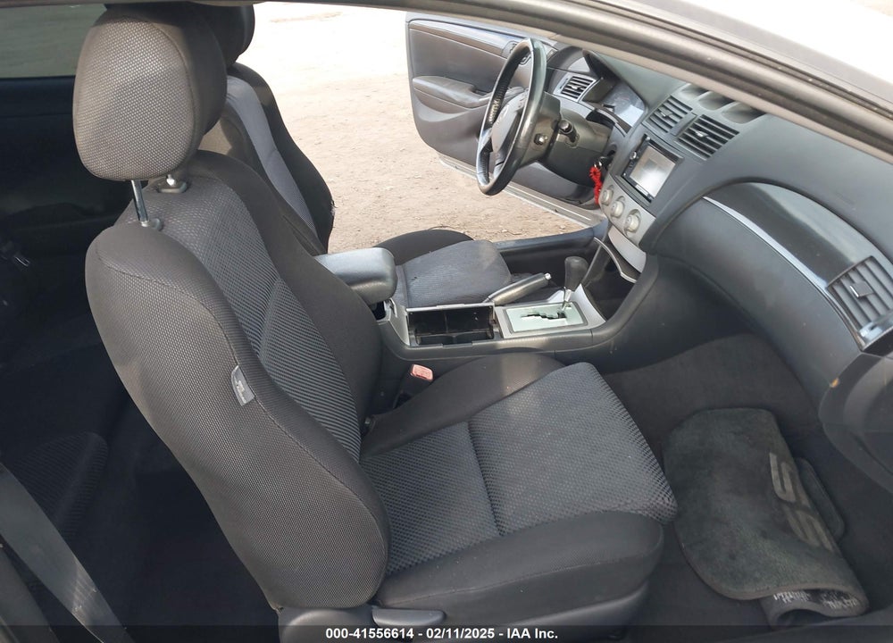 2004 TOYOTA CAMRY SOLARA SE SPORT VIN: 4T1CE38P84U800363