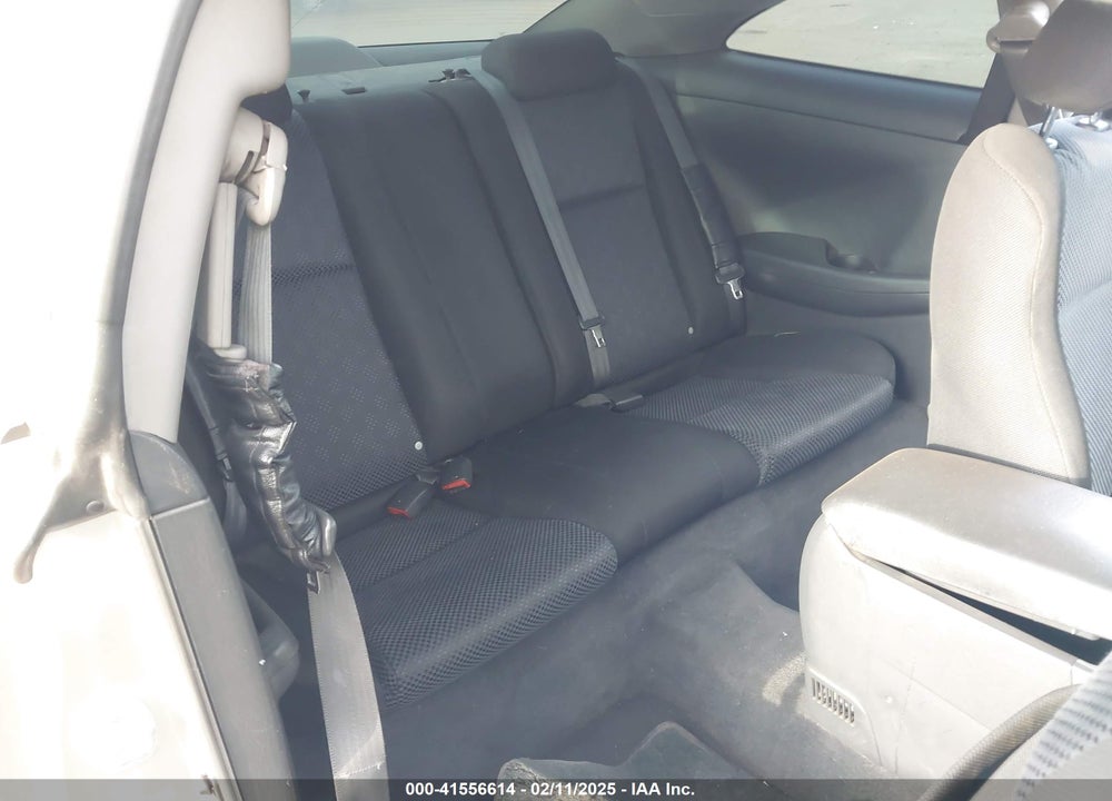2004 TOYOTA CAMRY SOLARA SE SPORT VIN: 4T1CE38P84U800363