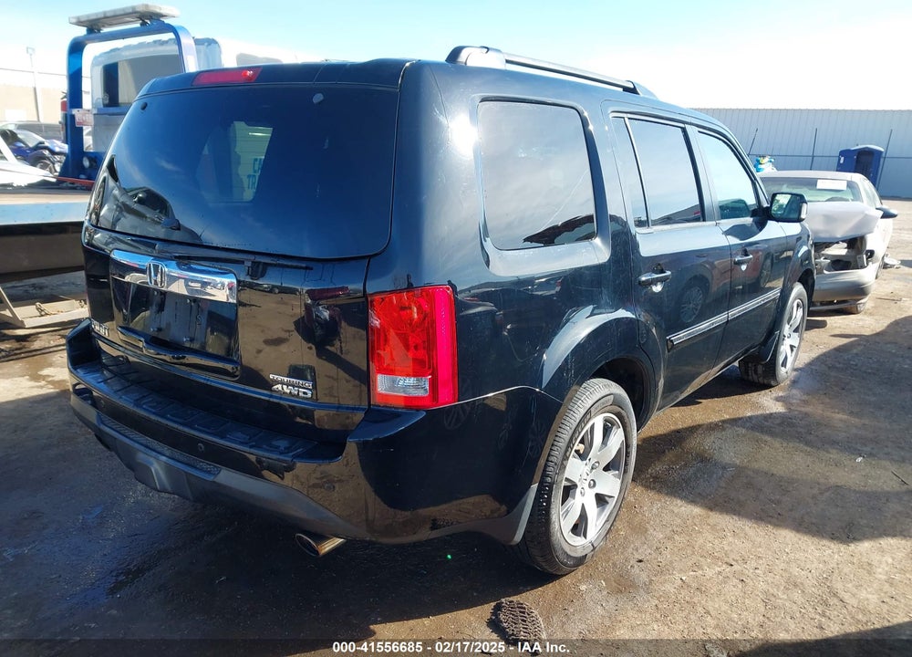 2015 HONDA PILOT TOURING VIN: 5FNYF4H95FB040340