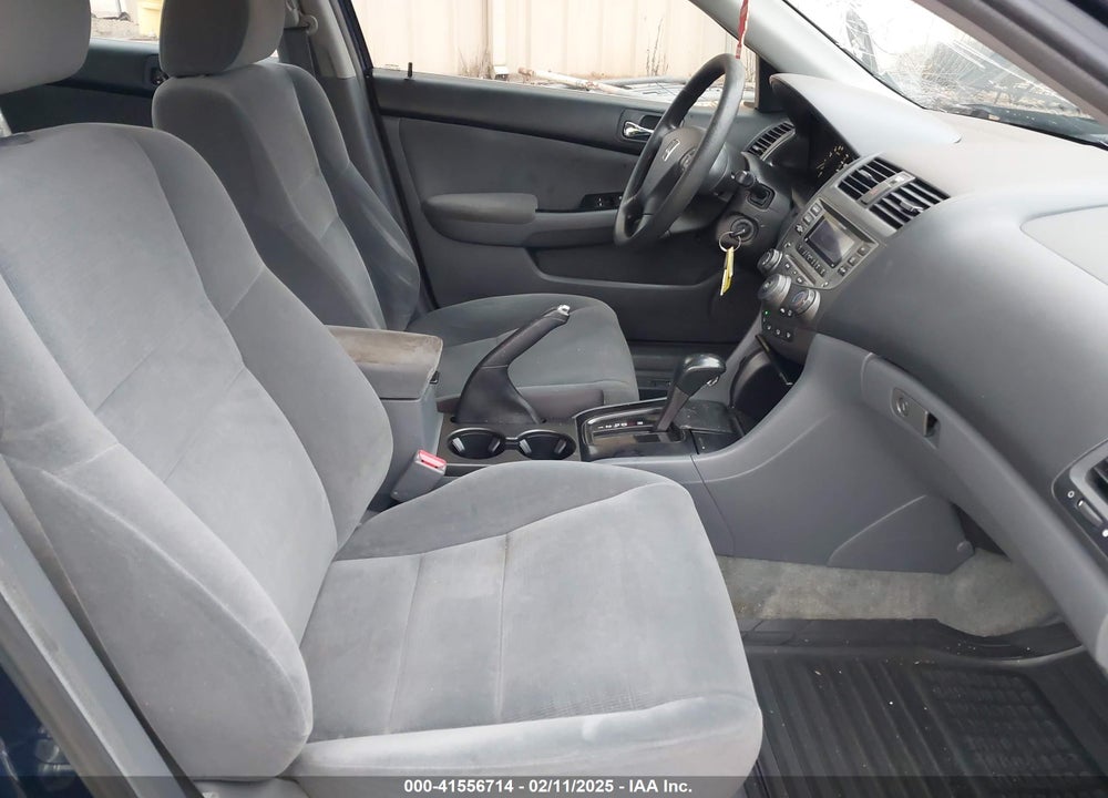 2007 HONDA ACCORD VIN: 1HGCM56347A224572