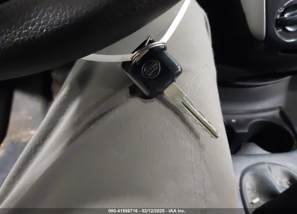 2015 NISSAN VERSA NOTE VIN: 3N1CE2CP1FL351775