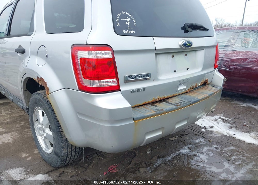 2010 FORD ESCAPE XLT VIN: 1FMCU0D75AKC63868