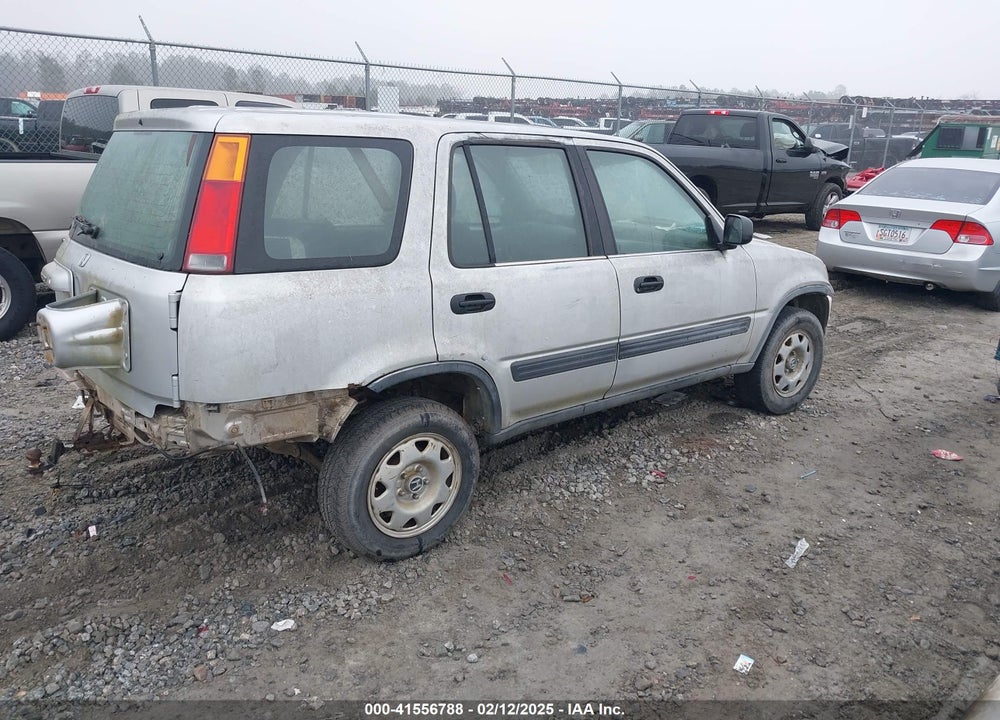 1998 HONDA CR-V LX VIN: JHLRD284XWC008003