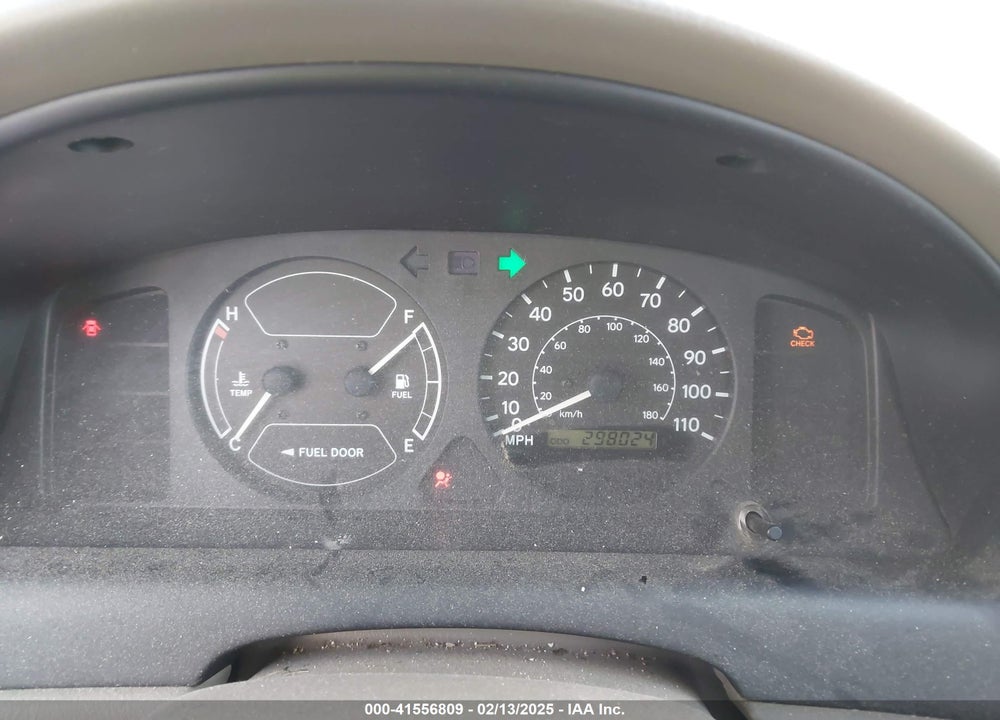 1999 TOYOTA COROLLA VE VIN: 2T1BR12E4XC147080