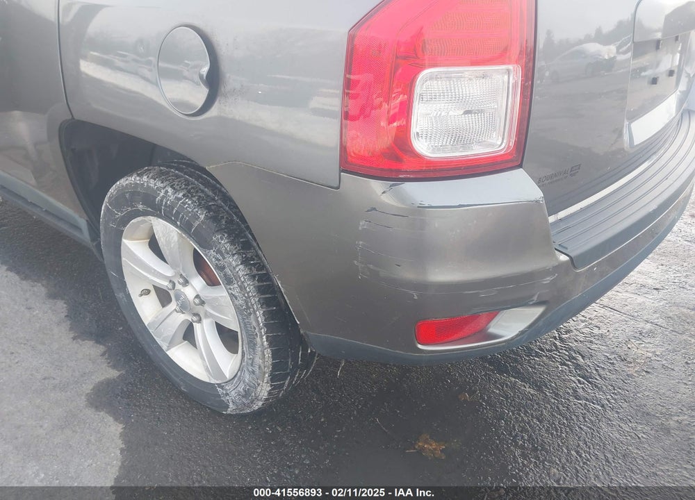 2011 JEEP COMPASS VIN: 1J4NT1FBXBD203947