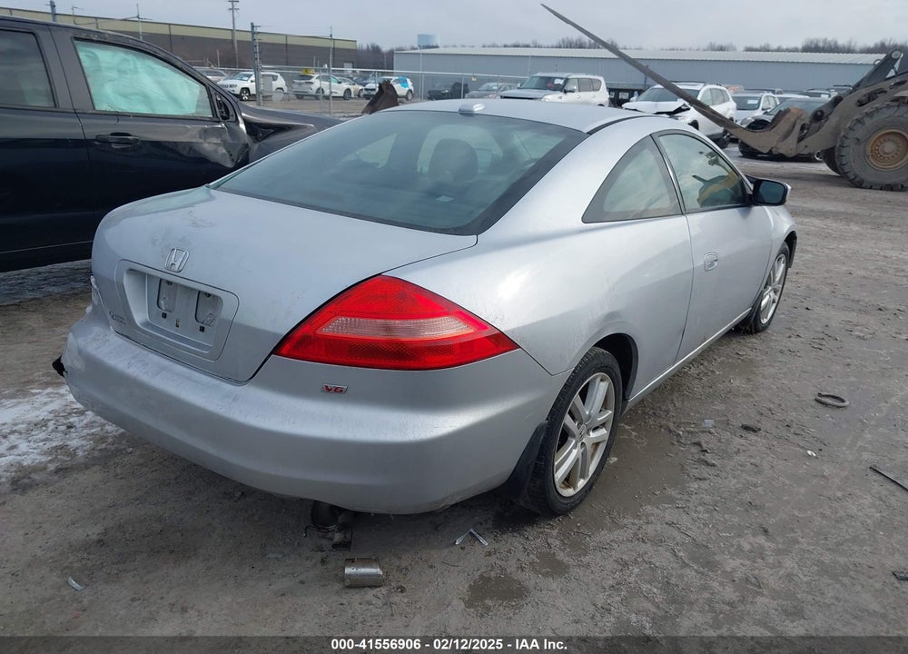 2004 HONDA ACCORD 3.0 EX VIN: 1HGCM81604A016641