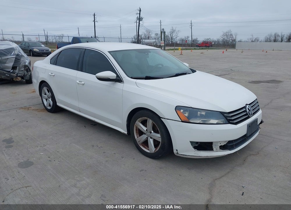2012 VOLKSWAGEN PASSAT 2.5L SE VIN: 1VWBP7A38CC050005