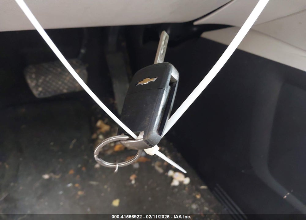 2017 CHEVROLET EQUINOX VIN: 2GNFLFEK8H6156733