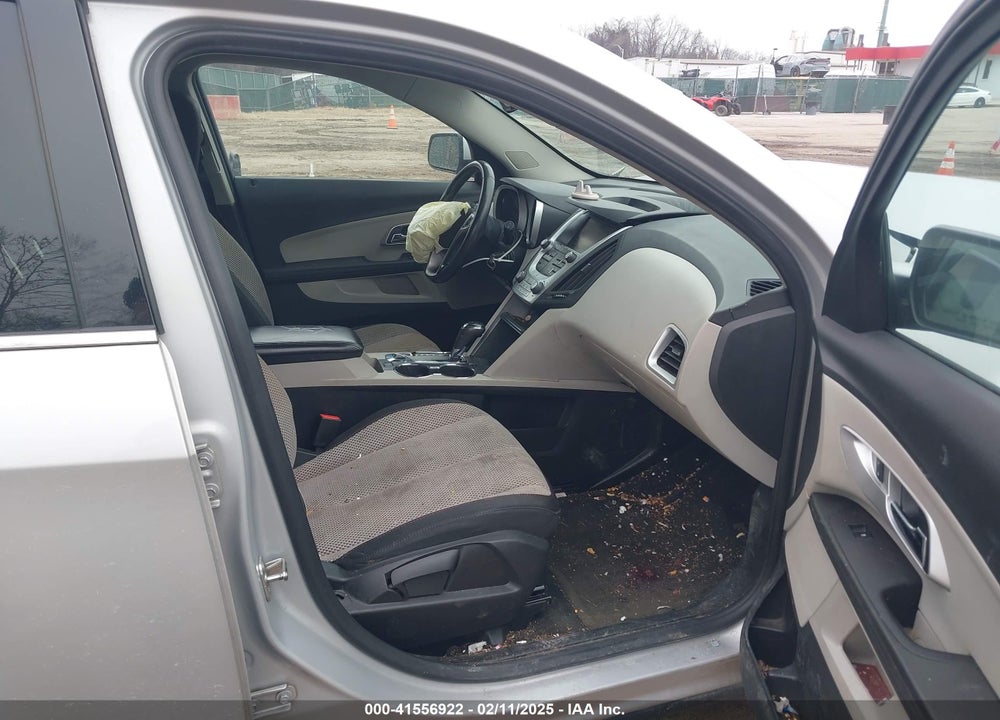 2017 CHEVROLET EQUINOX VIN: 2GNFLFEK8H6156733