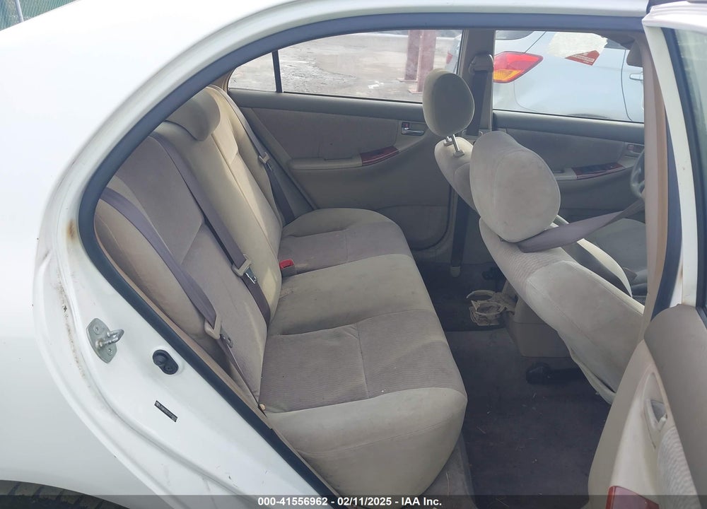 2007 TOYOTA COROLLA VIN: JTDBR32E570120525