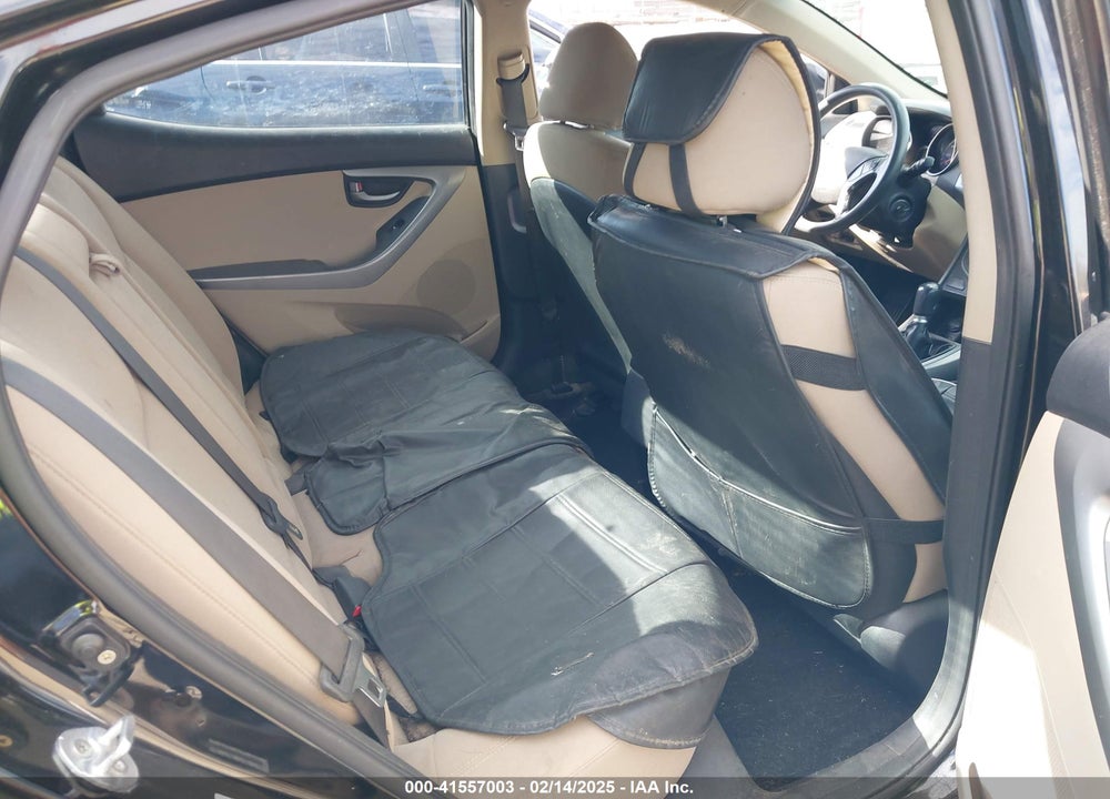 2015 HYUNDAI ELANTRA VIN: KMHDH4AE9FU265072