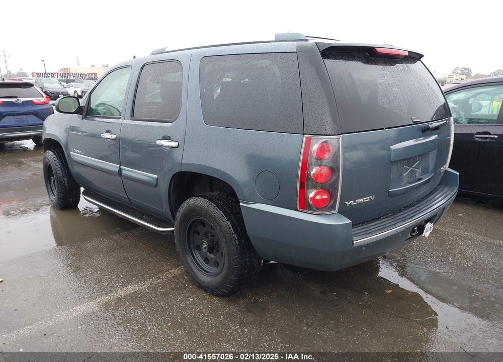 2007 GMC YUKON DENALI VIN: 1GKFK63837J344276