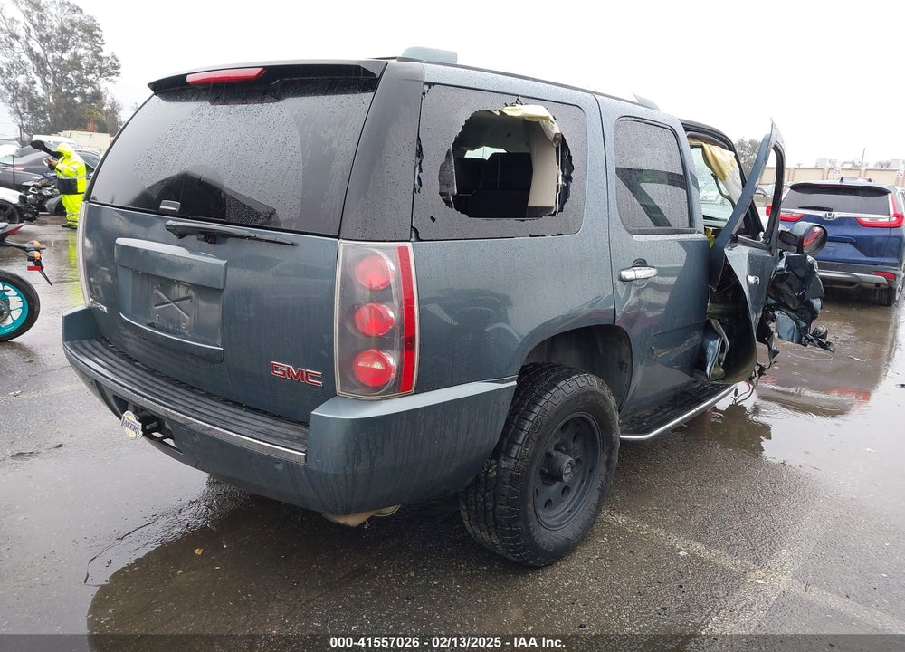 2007 GMC YUKON DENALI VIN: 1GKFK63837J344276