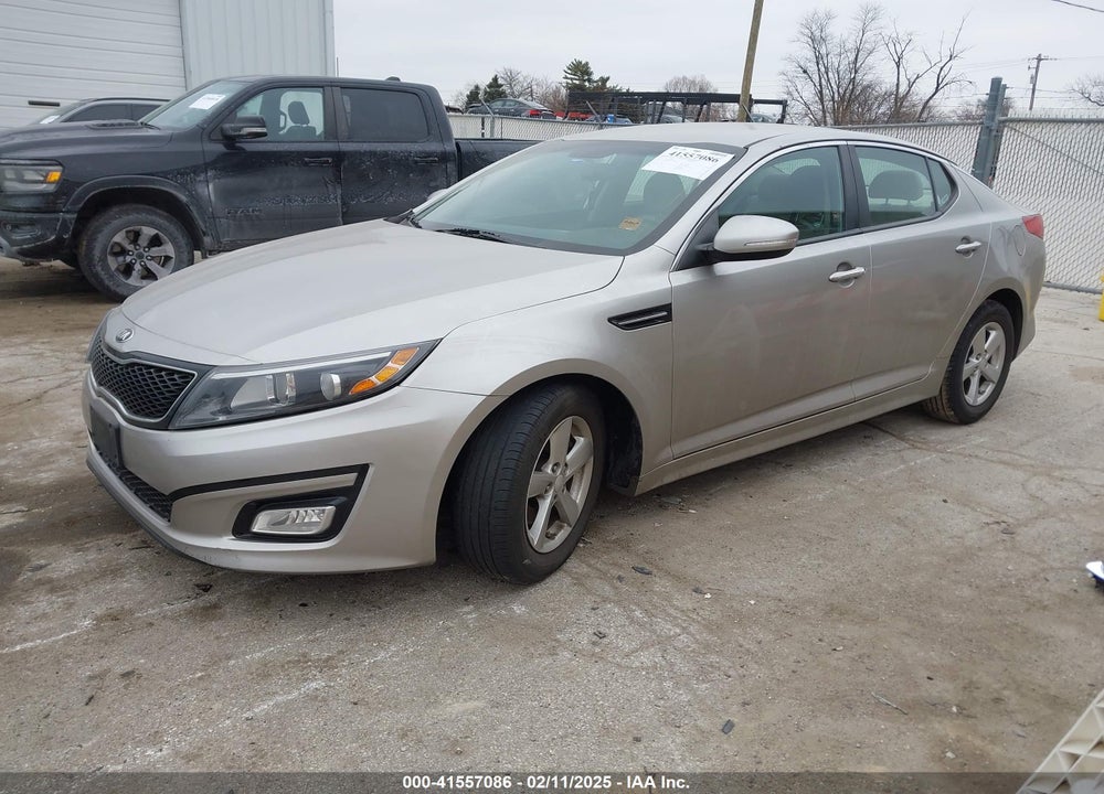 2015 KIA OPTIMA VIN: KNAGM4A74F5586636