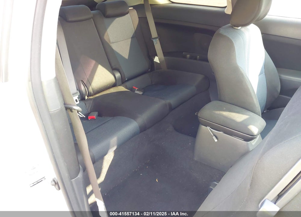 2007 SCION TC VIN: JTKDE177870182674