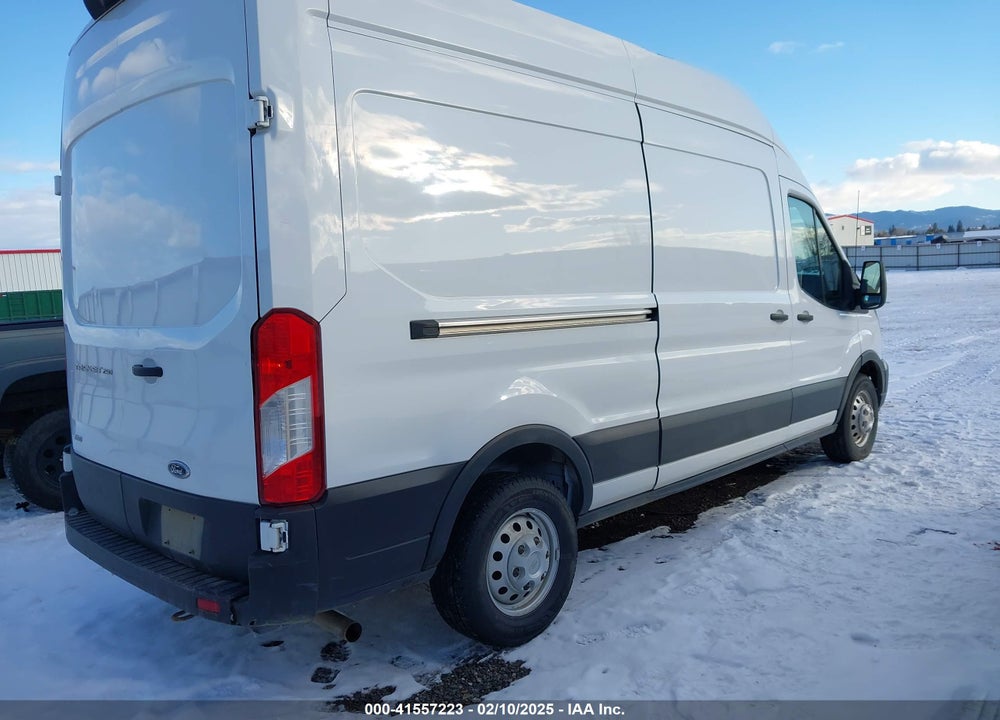 2022 FORD TRANSIT-250 VIN: 1FTBR2X82NKA64025