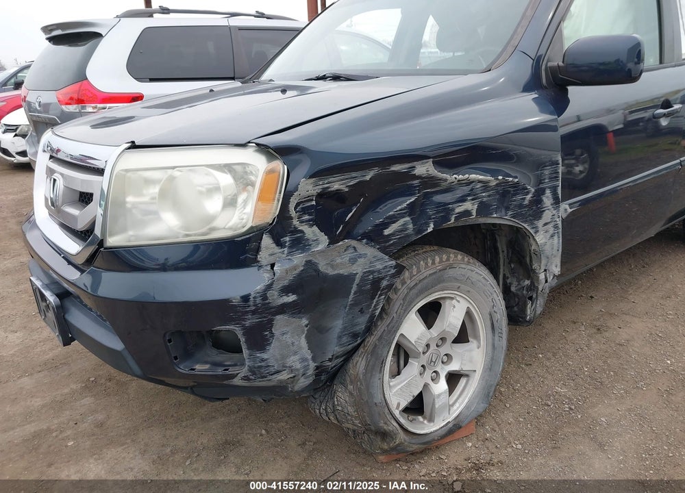 2011 HONDA PILOT VIN: 5FNYF3H49BB025350