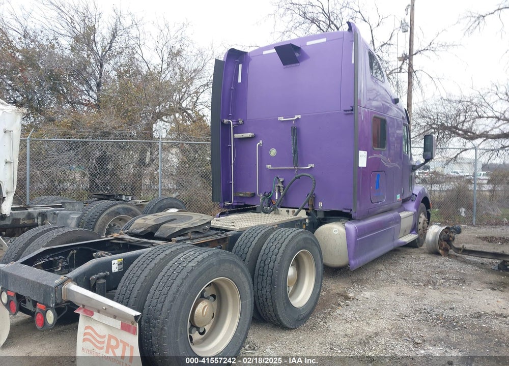 2015 PETERBILT 587 VIN: 1XP4DP9X9FD248391