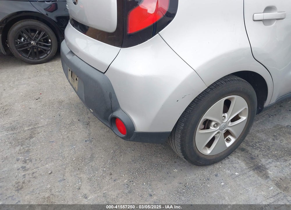 2016 KIA SOUL VIN: KNDJN2A2XG7864900