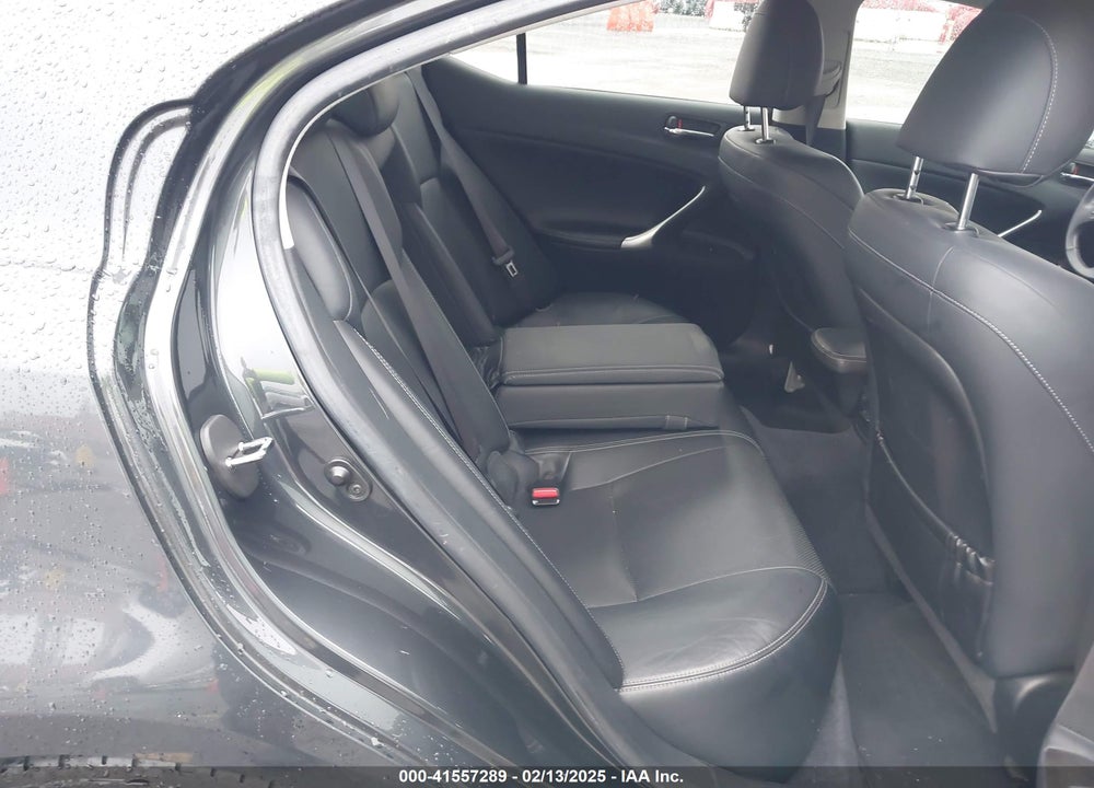 2009 LEXUS IS VIN: JTHBK262092085249