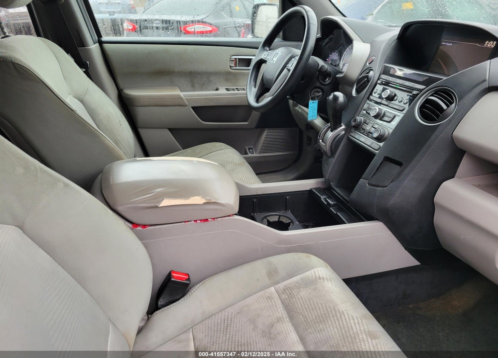 2015 HONDA PILOT VIN: 5FNYF3H27FB033287
