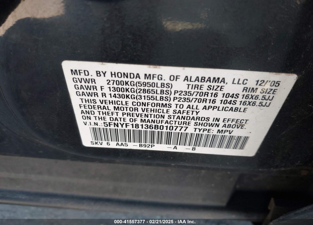 2006 HONDA PILOT LX VIN: 5FNYF18136B010777