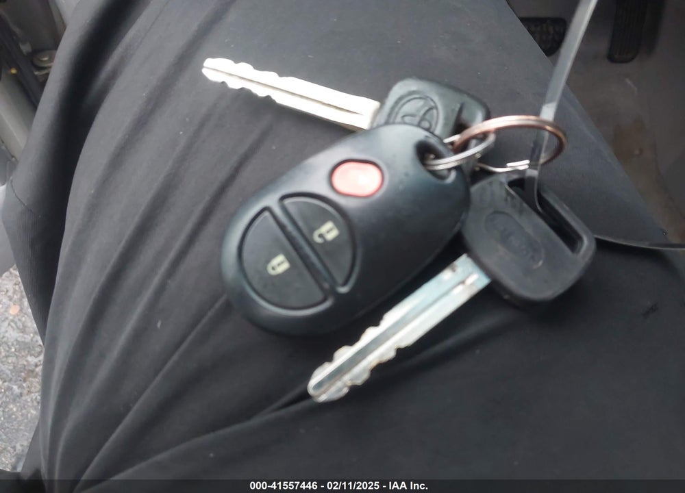 2005 TOYOTA SIENNA CE VIN: 5TDZA23CX5S353324