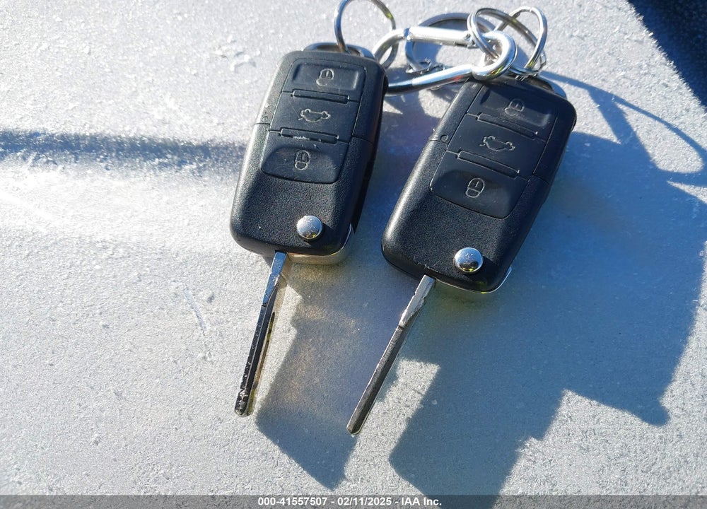 2009 VOLKSWAGEN NEW BEETLE 2.5L VIN: 3VWPG31C39M515764