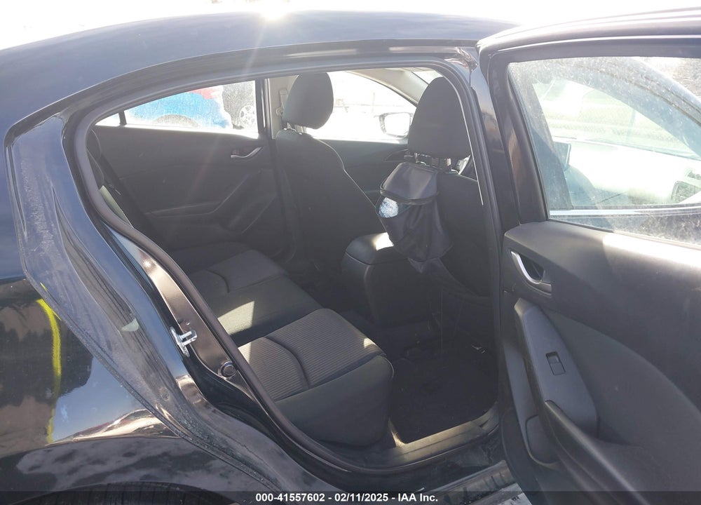 2016 MAZDA MAZDA3 VIN: JM1BM1U72G1332780