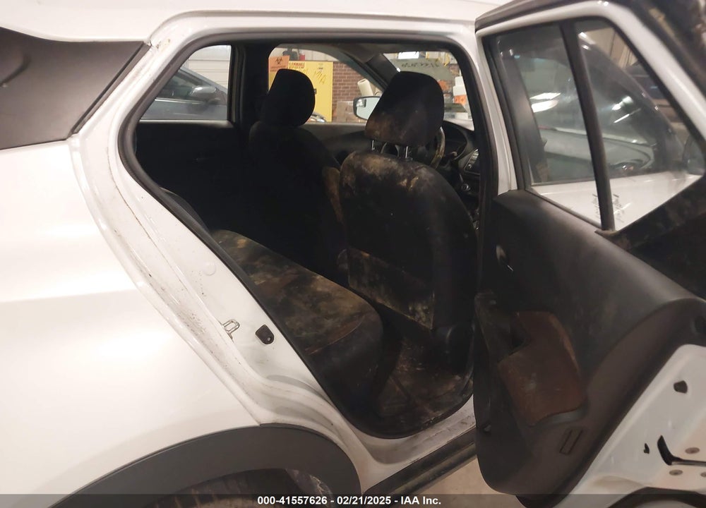 2018 NISSAN KICKS VIN: 3N1CP5CU6JL527505