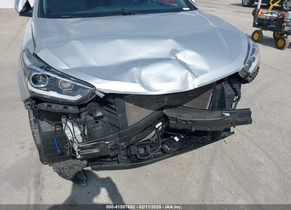 2017 HYUNDAI SANTA FE VIN: KM8SRDHF7HU180527