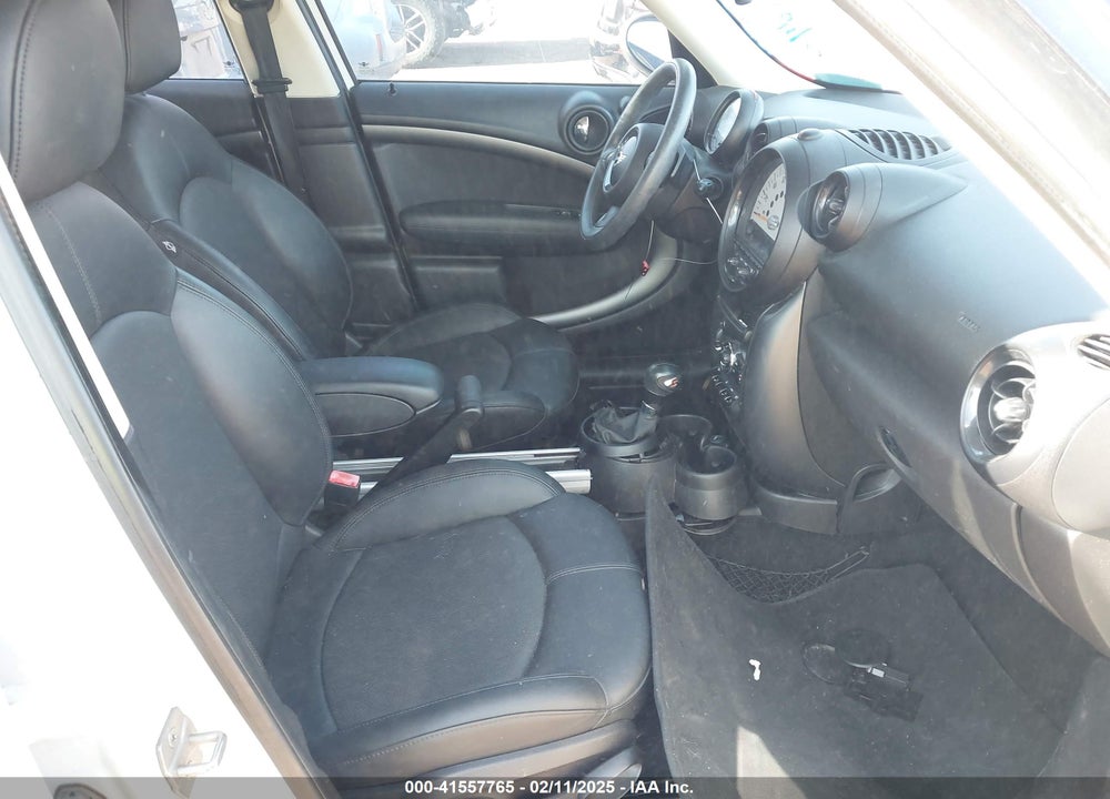 2014 MINI COUNTRYMAN VIN: WMWZC3C57EWP27323