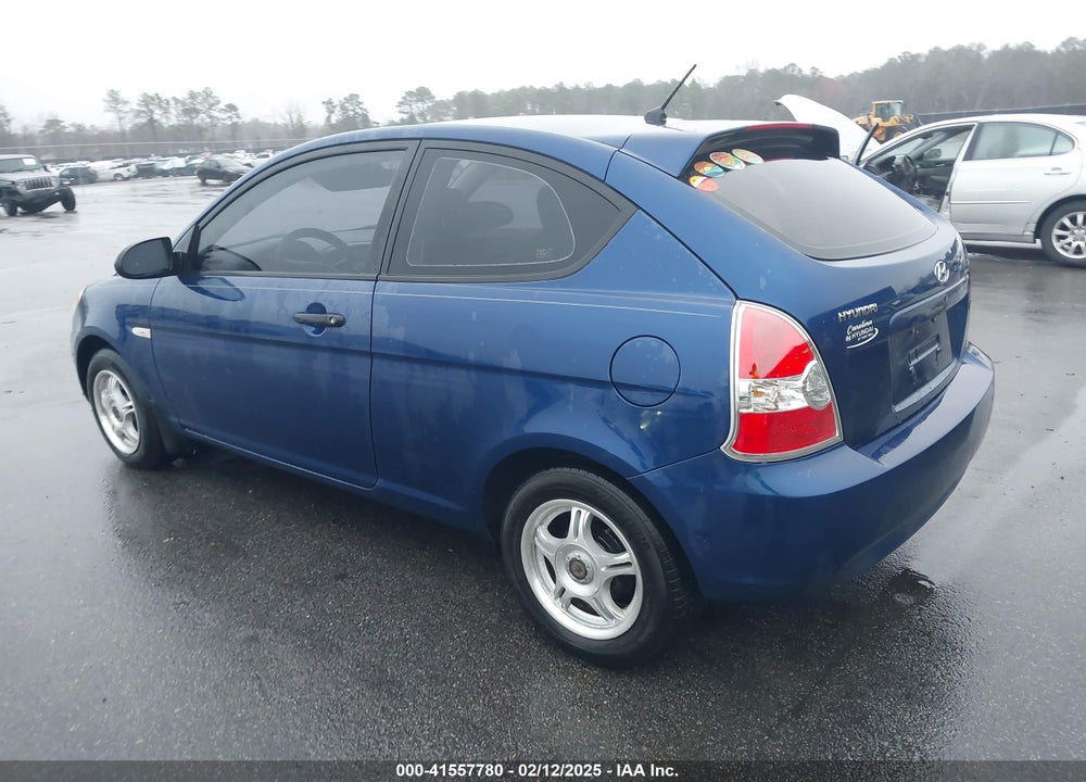 2007 HYUNDAI ACCENT GS VIN: KMHCM36C17U003802
