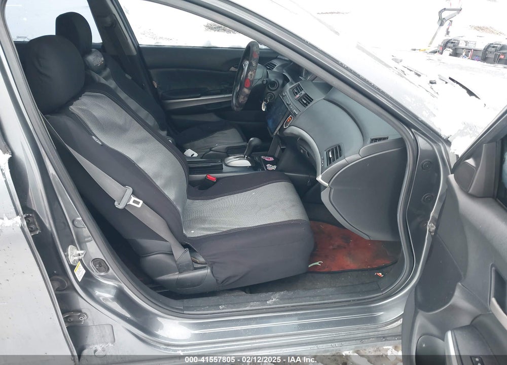 2008 HONDA ACCORD 2.4 EX-L VIN: 1HGCP268X8A015775