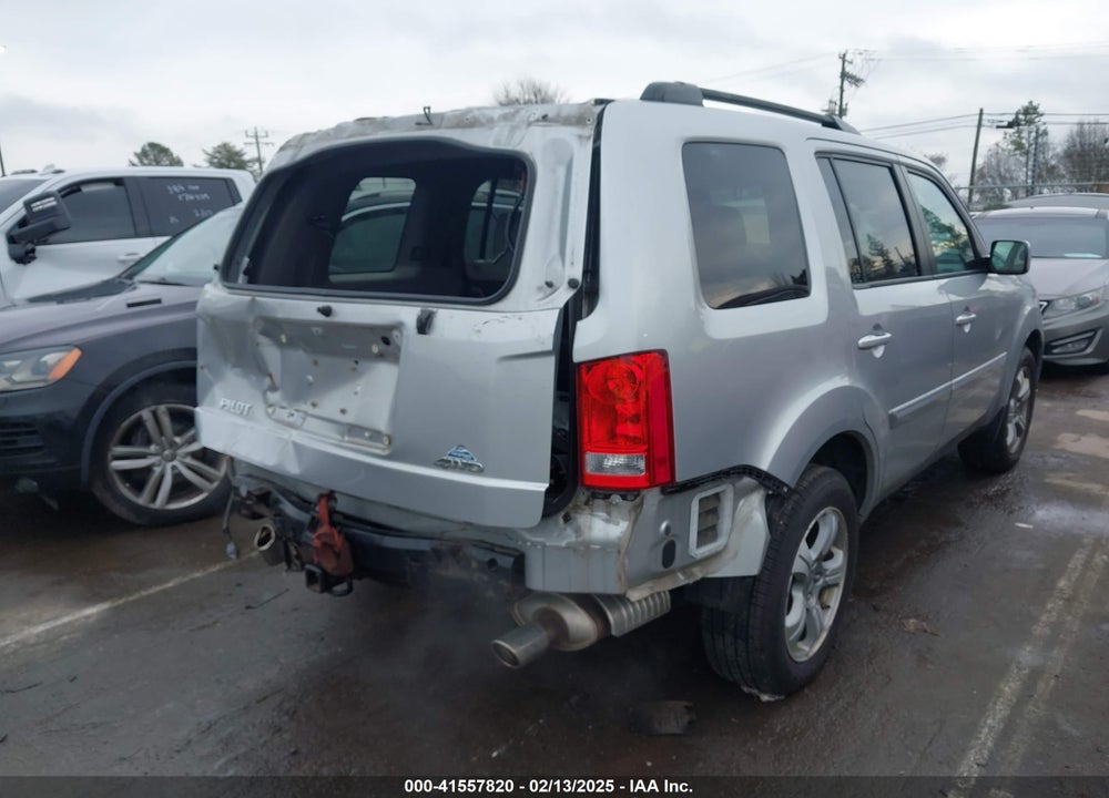2013 HONDA PILOT EX VIN: 5FNYF4H46DB080539